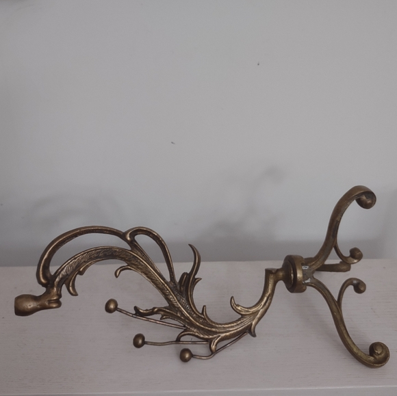 1950s or 60s candle holder it has a screw in candle top but the tops missing - Picture 2 of 3